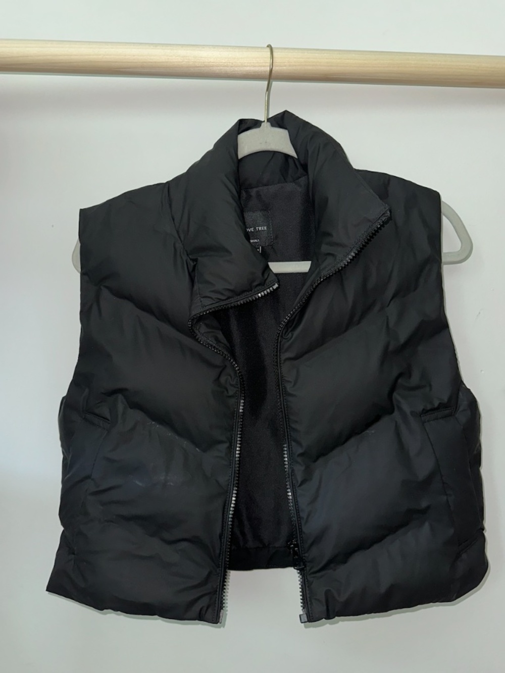 Black Cropped Puffer Vest